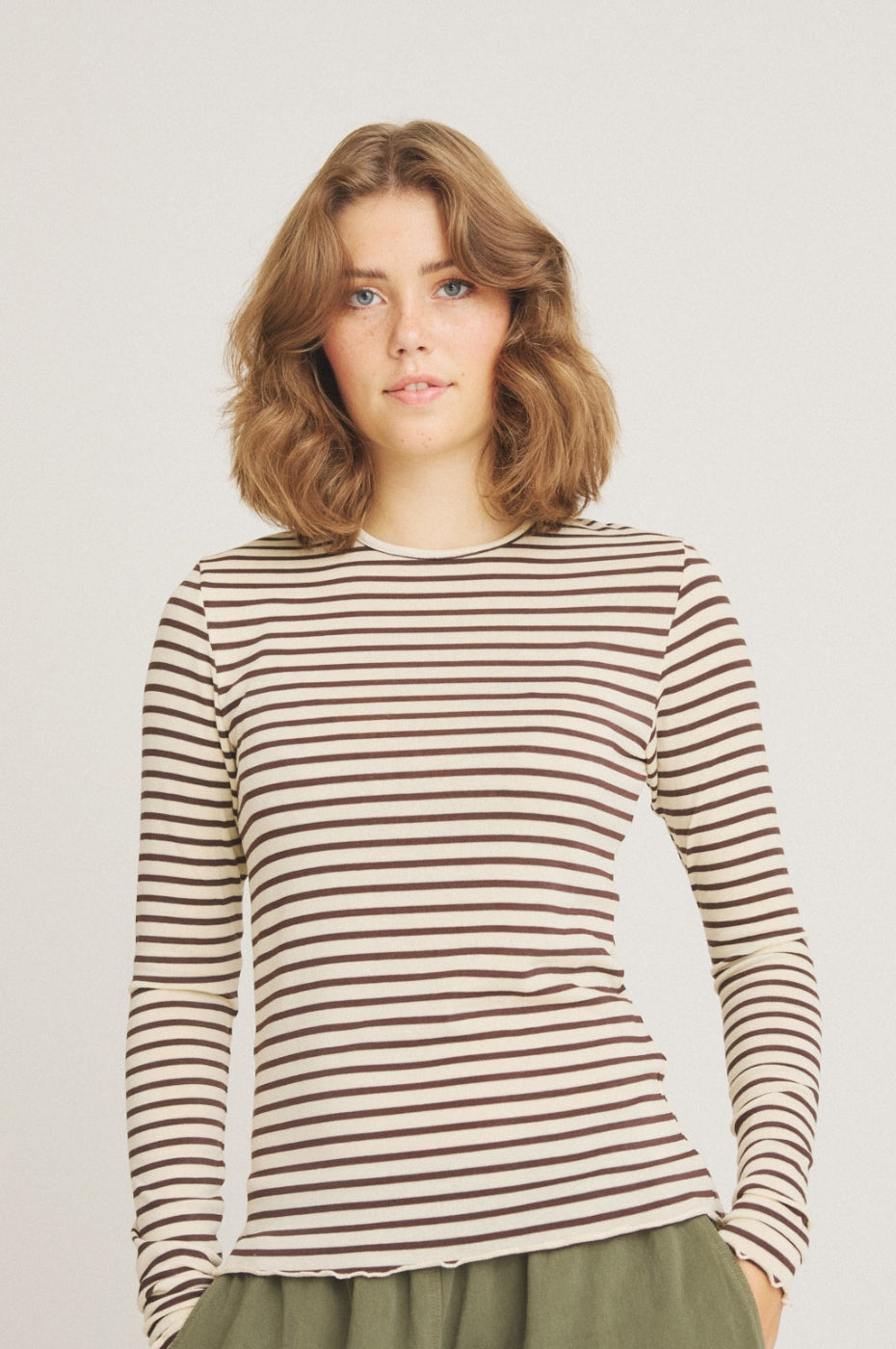 LUXZUZ // ONE TWO Amar T-shirt T-Shirt 799 Choco Lux