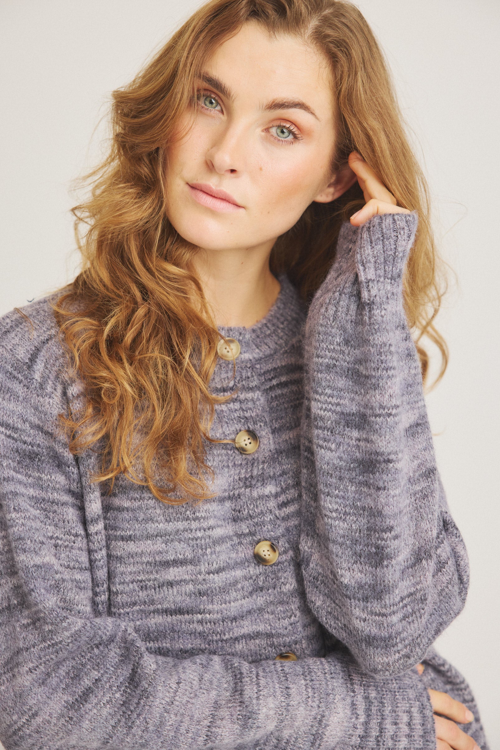 LUXZUZ // ONE TWO Elida Knit Knit 870 Dark Shadow