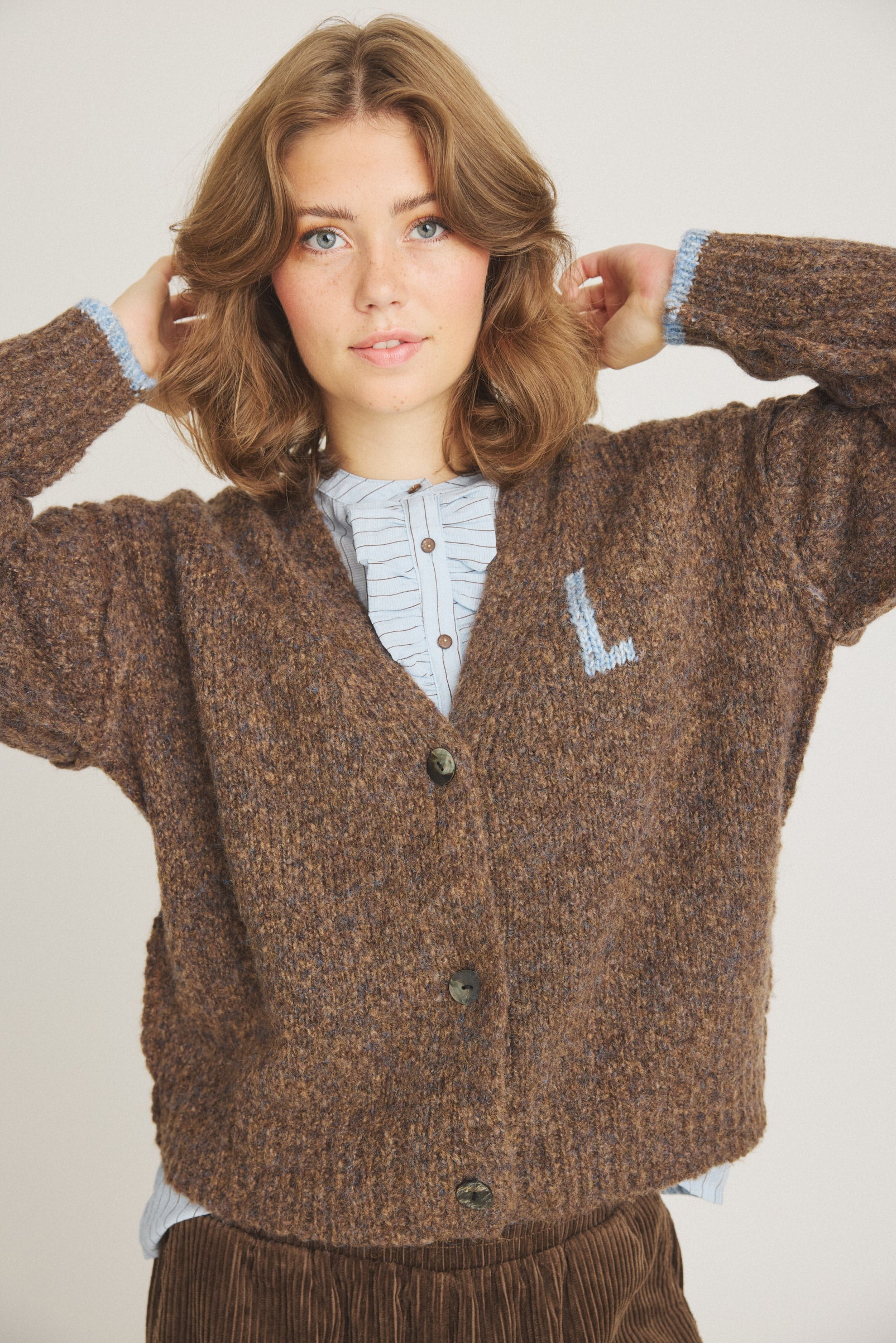 LUXZUZ // ONE TWO Ellio Knit Knit 799 Choco Lux