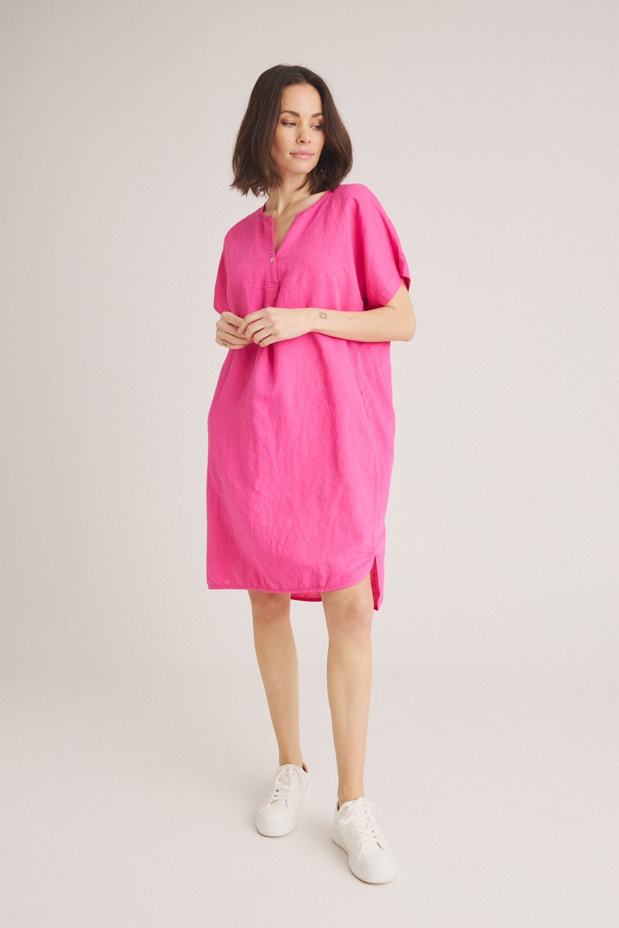 LUXZUZ // ONE TWO Helinia Dress Dress 324 Raspberry Rose