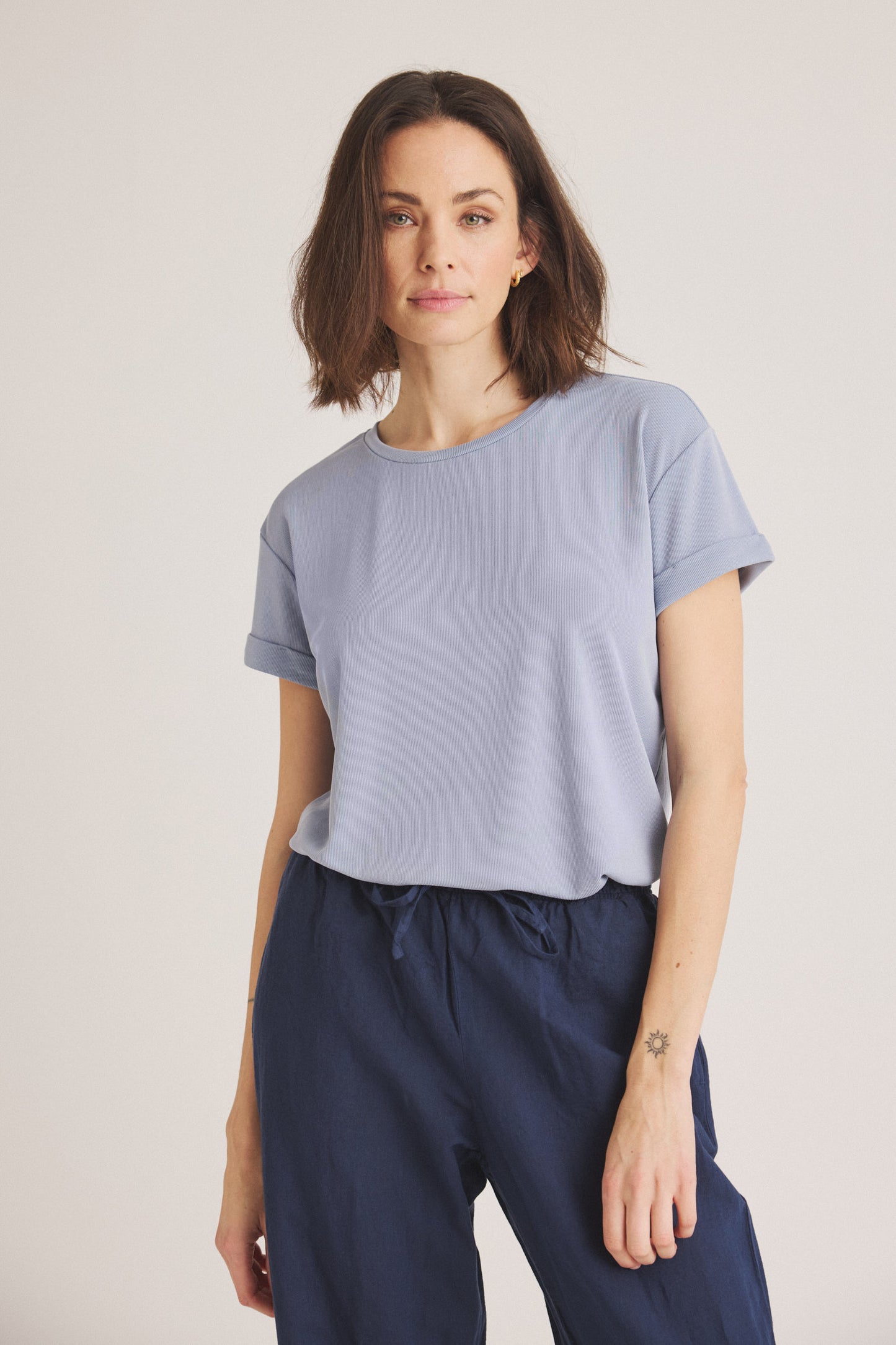 LUXZUZ // ONE TWO Karin T-Shirt 505 Sky blue