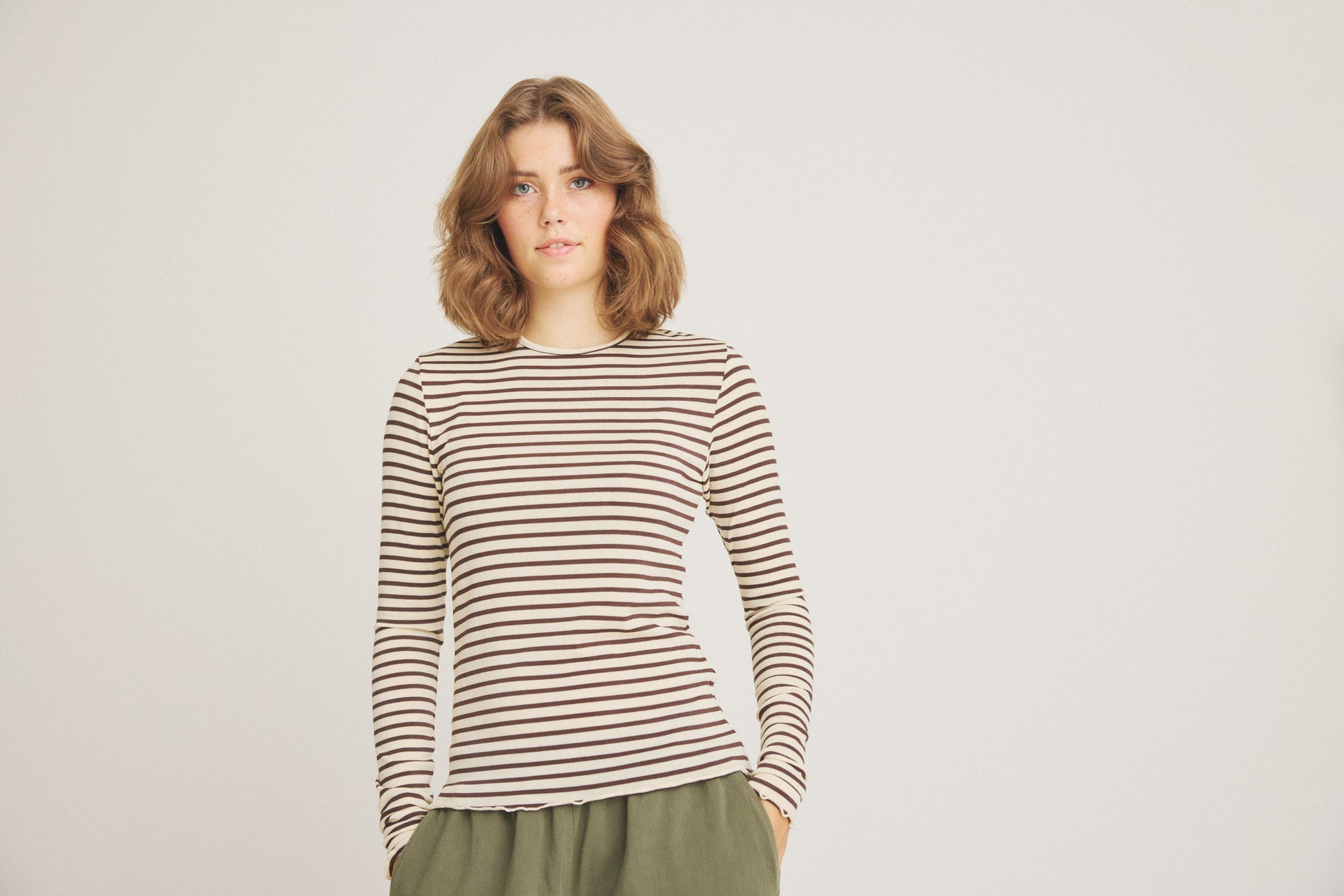 LUXZUZ // ONE TWO Amar T-shirt T-Shirt 799 Choco Lux