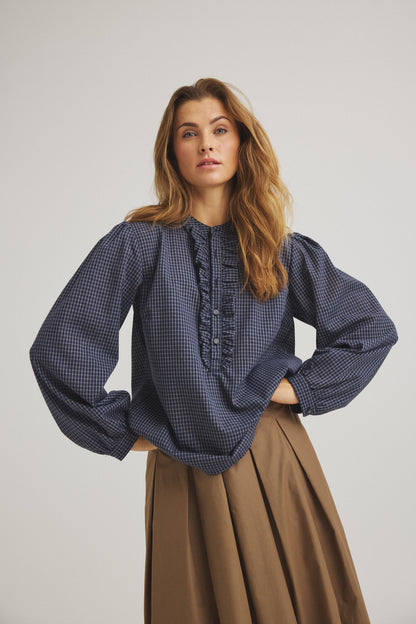 LUXZUZ // ONE TWO Anso Blouse Shirt 577 Night Blue