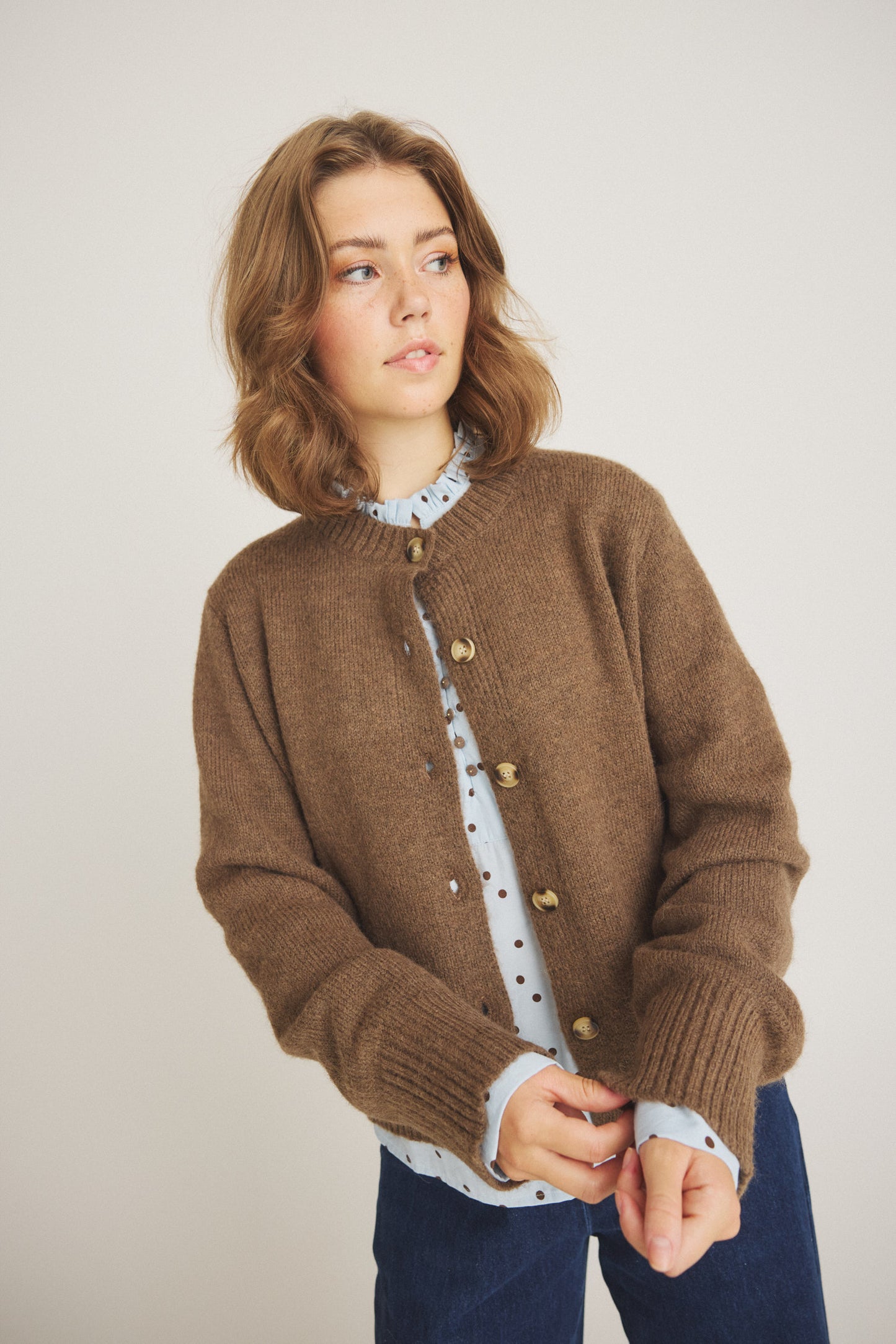 LUXZUZ // ONE TWO Elida Knit Knit 798 Cocoa Brown
